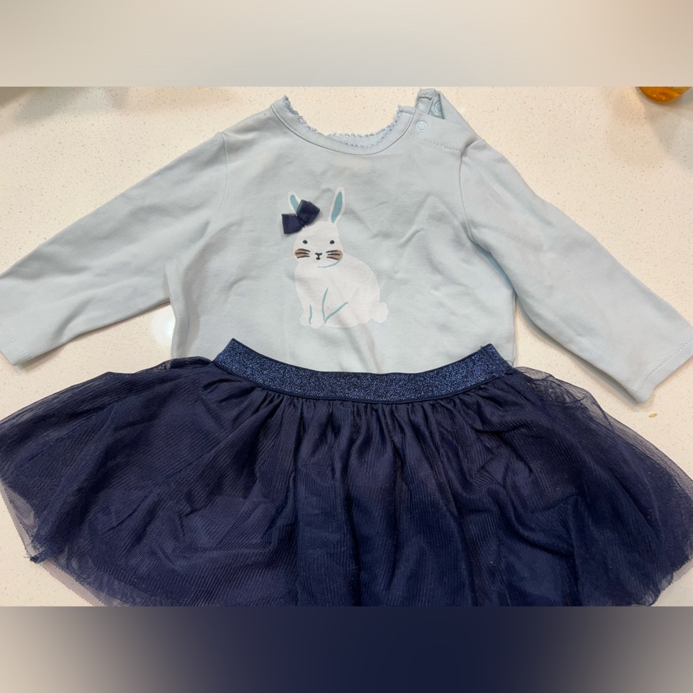 two pieces for Easter size 3M